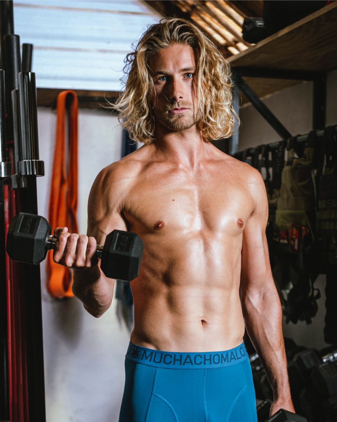 placeholder image sq