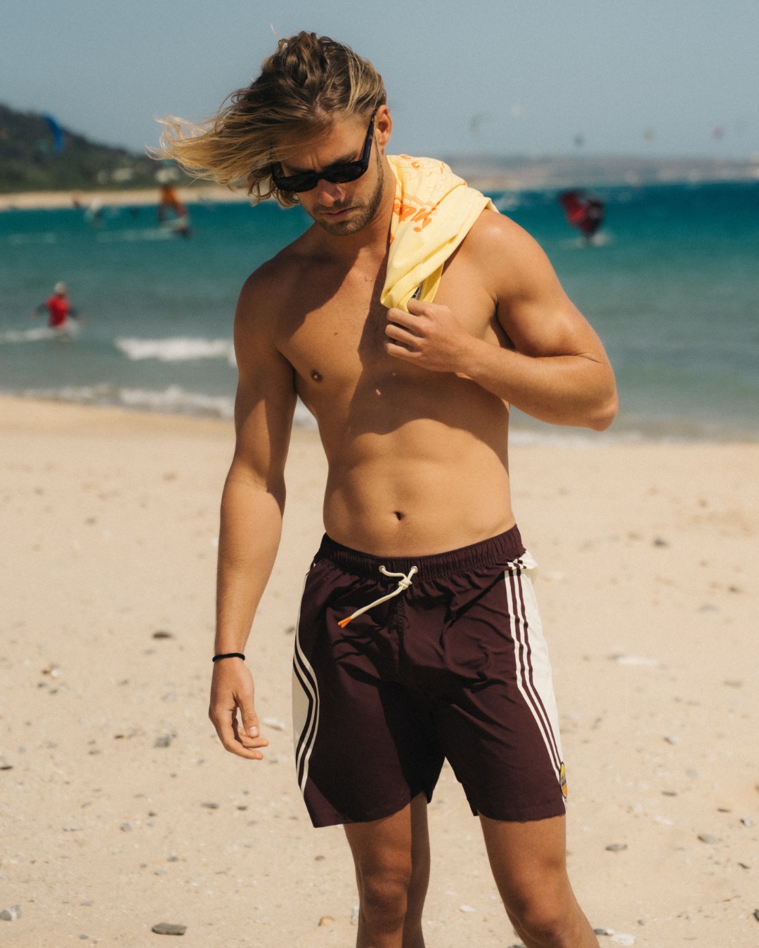 placeholder image sq